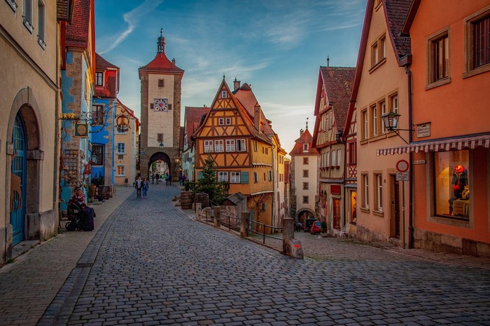 Rothenburg ob der Tauber street with tower and colorful houses