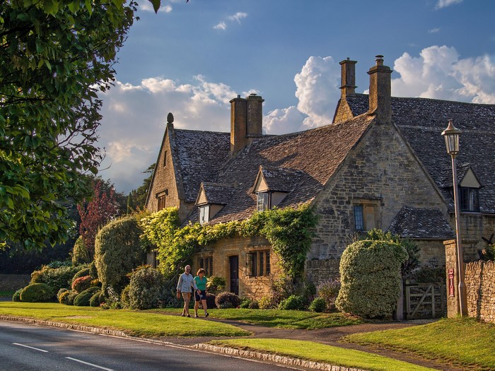Stone Cottages and Garden in Chipping Campden, England