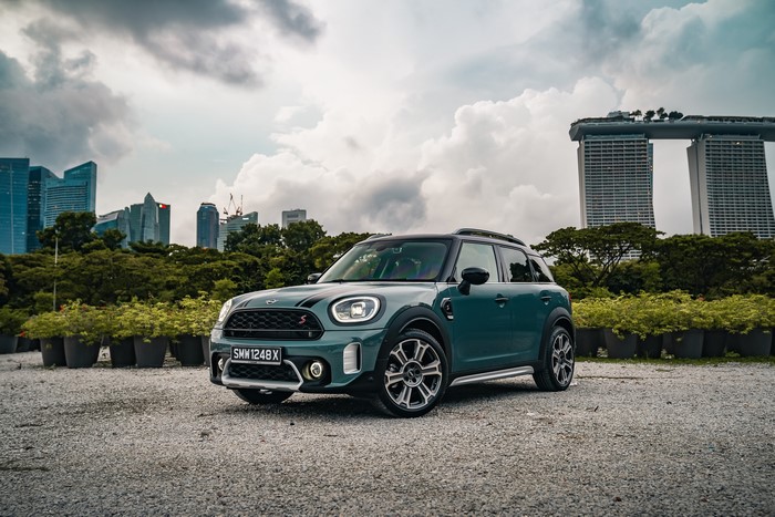 Mini Cooper S Countryman ALL4 in Singapore
