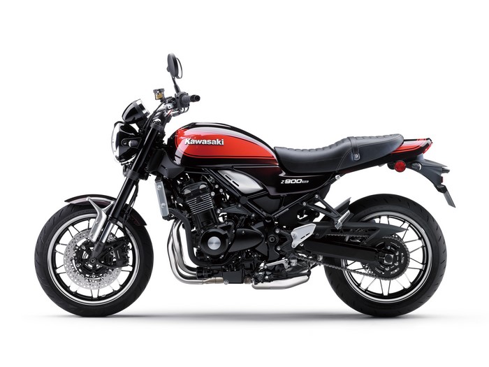 Kawasaki Z900RS motorcycle, 2018, side view