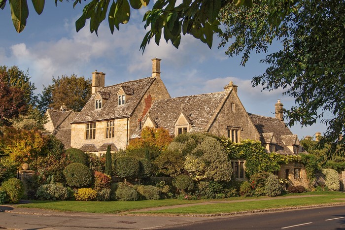 Stone houses with gardens in Chipping Campden, England