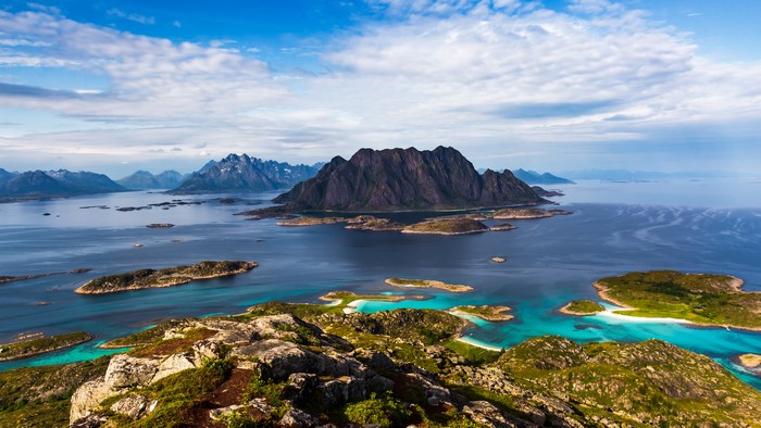Mountains and Islands in Norway, Lofoten