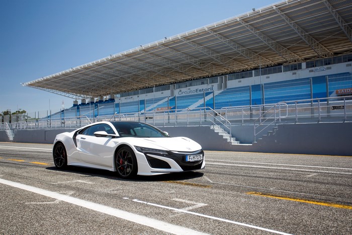 White Acura NSX at Circuito Estoril