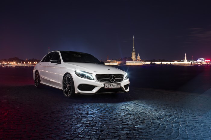 White Mercedes-Benz C450 AMG 43 at Night