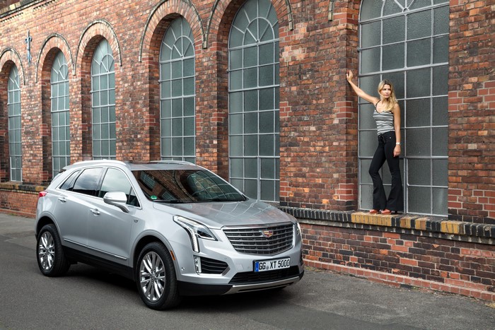 Cadillac XT5 Crossover in Silver