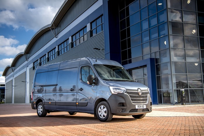 Renault Master L3H2 Van in Metallic Grey