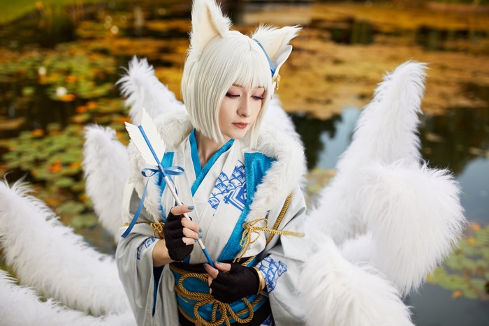 Kaga from Azur Lane Cosplay