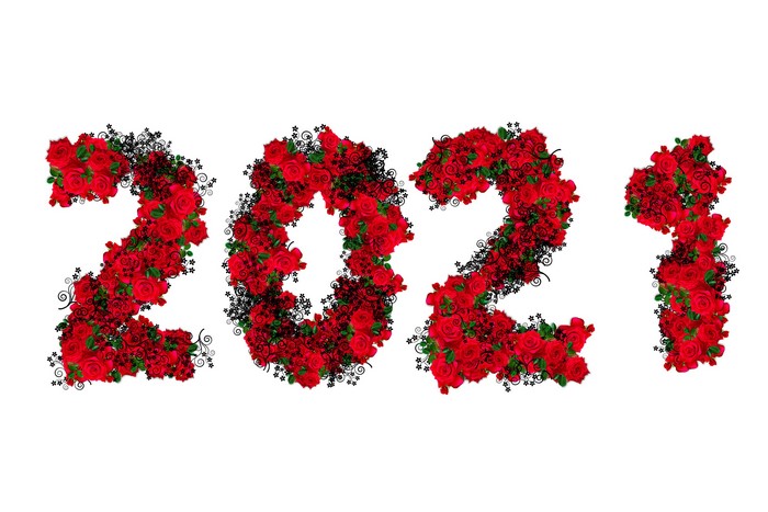 2021 made of red roses and black ornaments