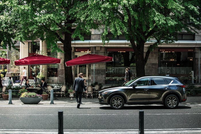 2019 Mazda CX-5 Signature Grey Metallic Side