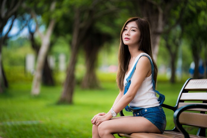 4K, Asian, Brown haired, Bench, Sitting, Glance, Bokeh, HD Wallpaper ...