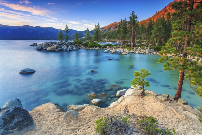 4K Sierra Nevada Lake at Sunset