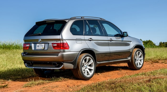 2004 BMW X5 4.8is Crossover SUV