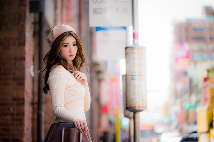 4K Portrait of Asian Woman in Beret