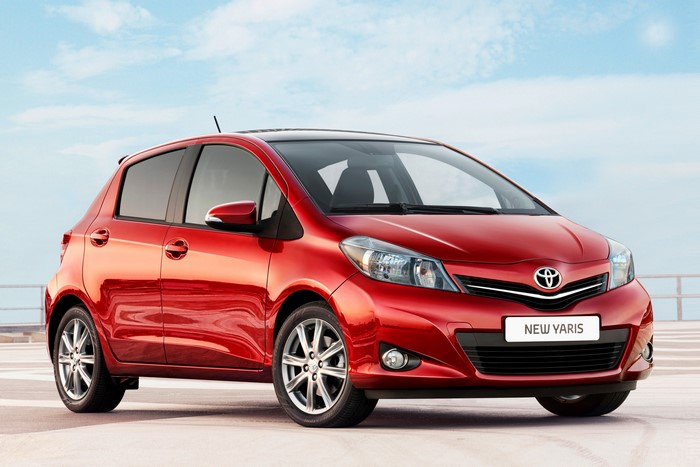 Red Toyota Yaris 5-door 2011-14