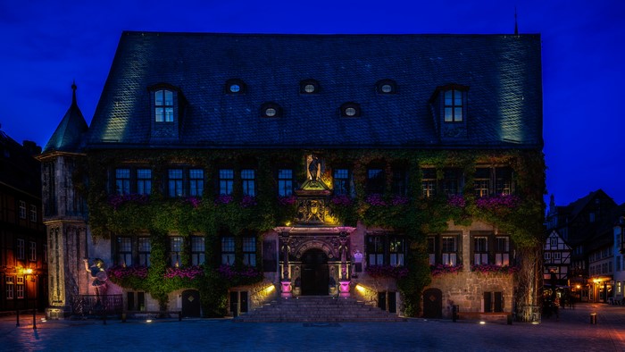 4K Quedlinburg Germany Town Hall at Night
