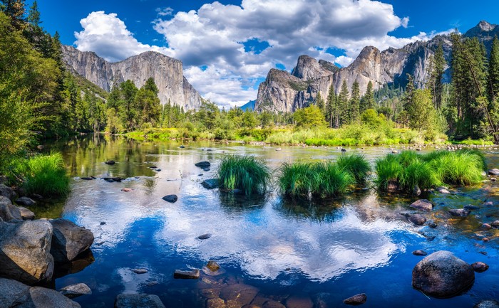 4K Yosemite National Park Mountain River Scenery