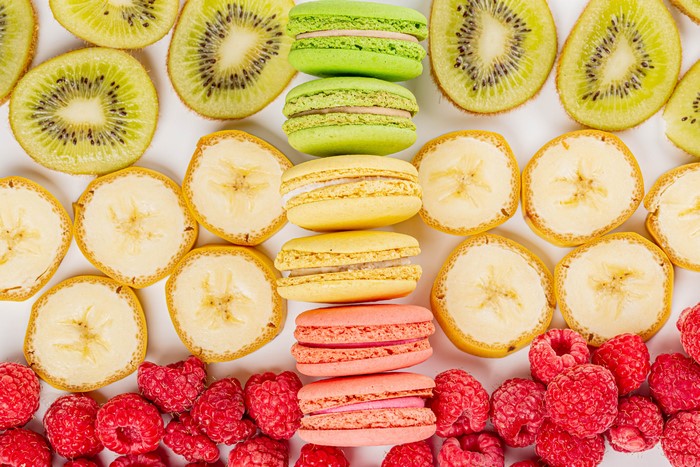 Colorful Kiwi, Banana, Raspberry and Macaron 4K