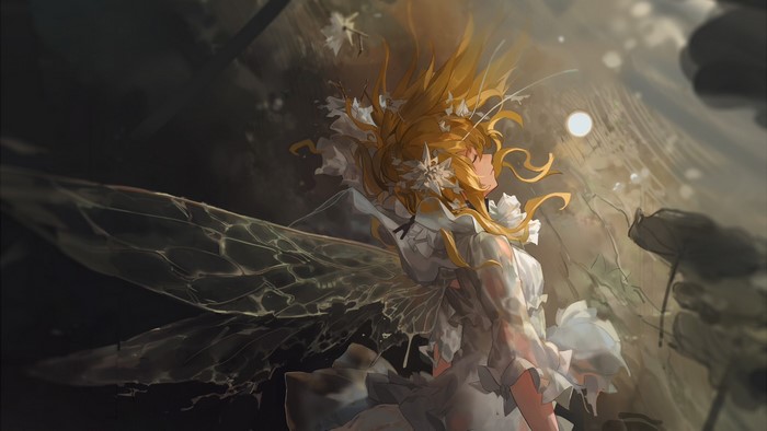 Anime girl with blonde hair and fairy wings