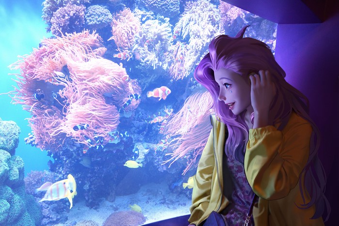 Seraphine from League of Legends at Aquarium
