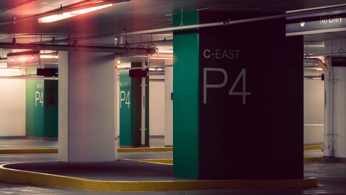 Parking garage with C-EAST P4 sign
