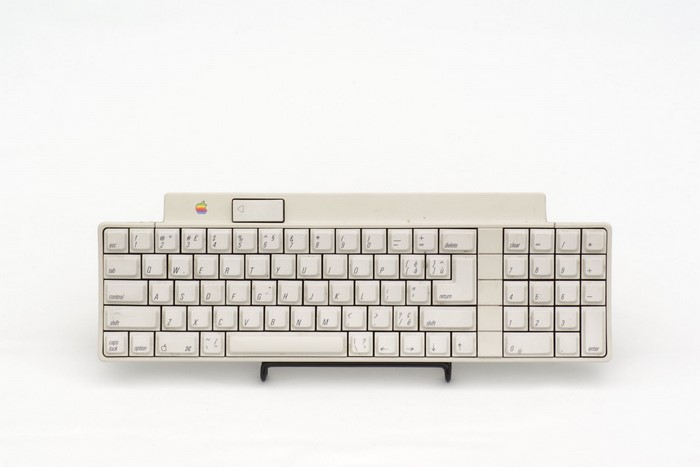 Apple ADB Keyboard with Numeric Keypad