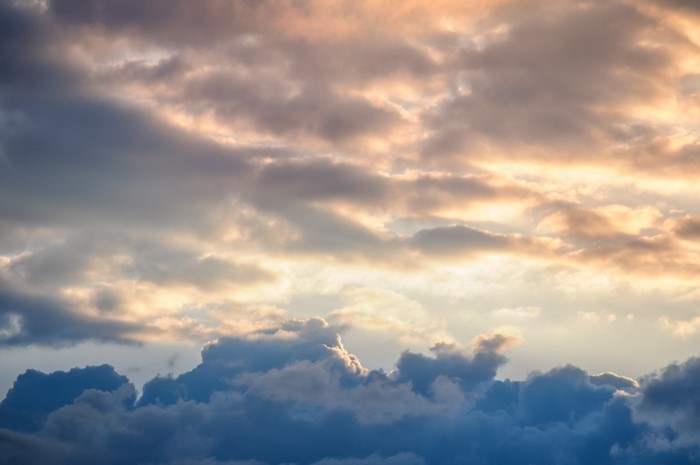 4K Sunlight Clouds in the Sky