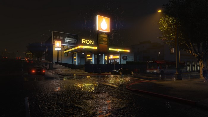 Grand Theft Auto V: Rainy Night at Gas Station