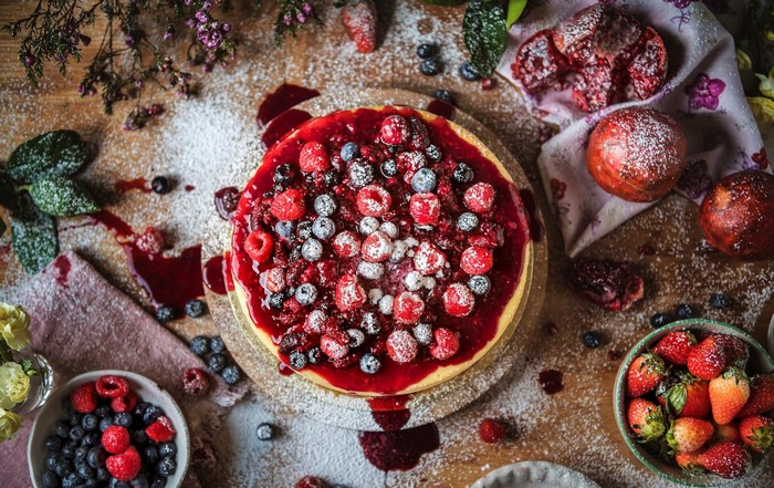 Cheesecake with berries and pomegranates