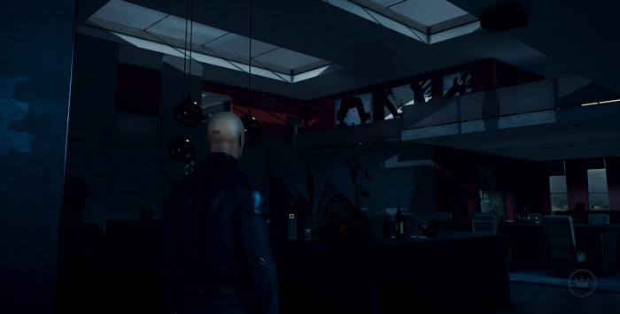 Agent 47 from HITMAN 2 on Xbox One X