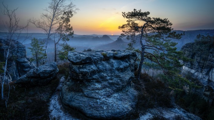 4K Dark Mountains Outdoors Sunset Nature Sunlight