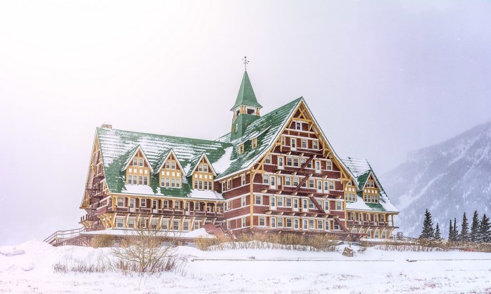 Fairmont Banff Springs Hotel in winter