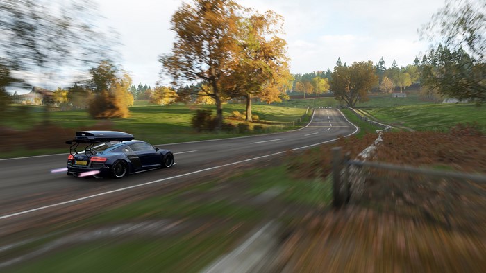 Audi R8 Type 42 with roof box in Forza Horizon 4