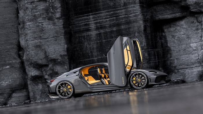 4K Koenigsegg Gemera car