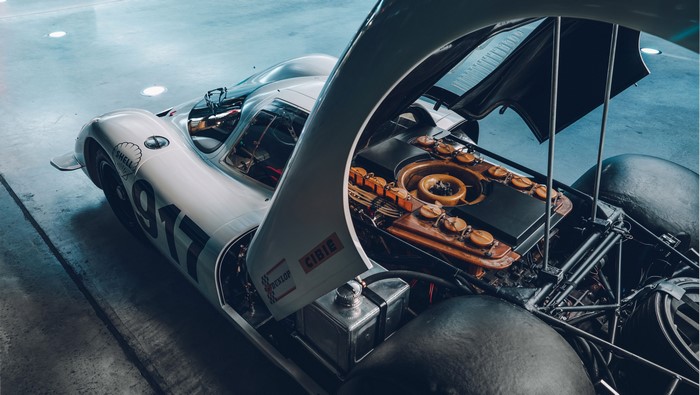 Porsche 917-001 Concorde 002 with open engine