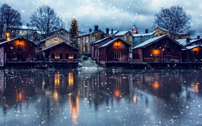 Snowing in Porvoo, Finland with Christmas Tree
