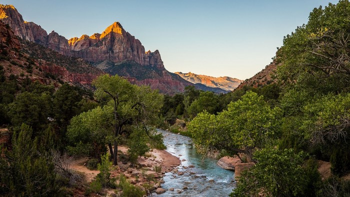 River flowing through Zion National Park with mountains