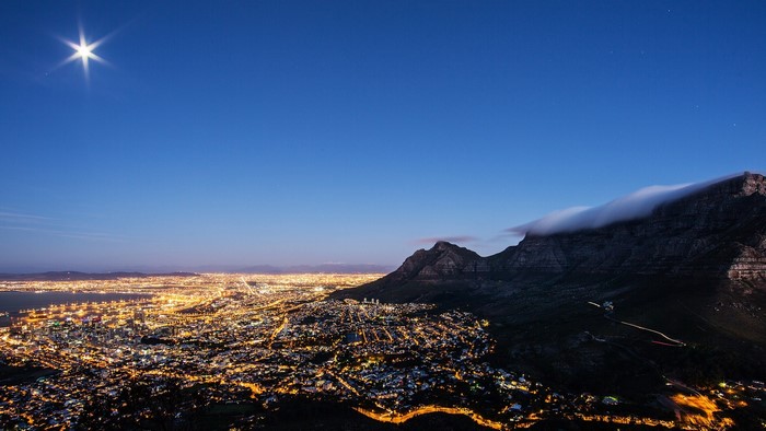 Cape Town cityscape and Table Mountain at dusk