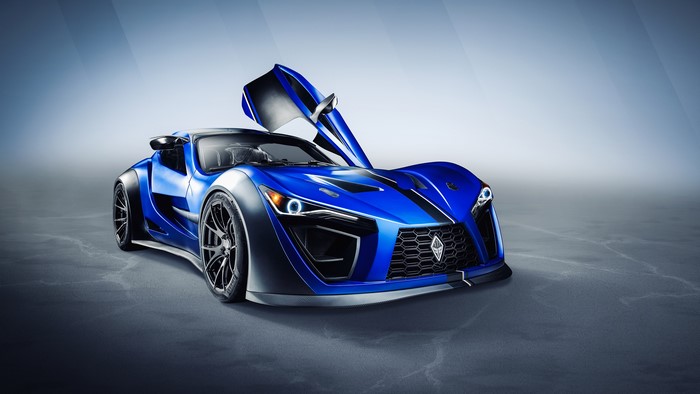 4K Felino CB7R supercar