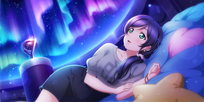 Toujou Nozomi from Love Live! watching the aurora