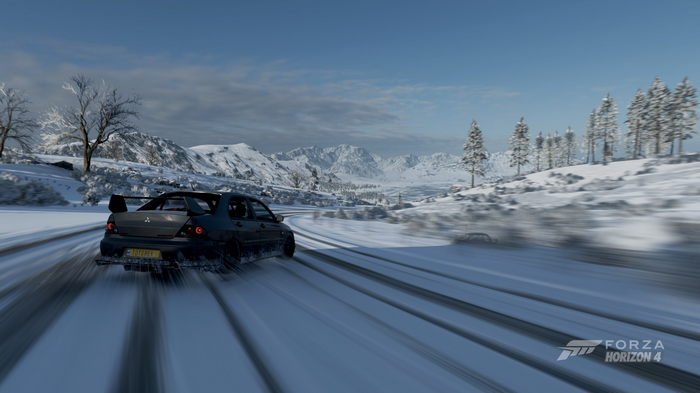 Mitsubishi Lancer Evolution VIII in Forza Horizon 4 snow landscape