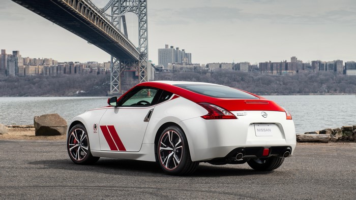 Nissan 370Z car parked by a bridge