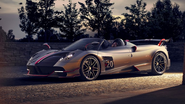 4K silver Pagani Huayra Roadster supercar