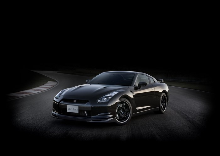 4K Nissan GT-R on a Racetrack