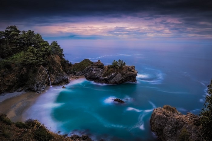 McWay Falls at Julia Pfeiffer Burns State Park, Big Sur, California