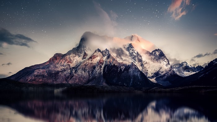 4K Mountains and Water at Night