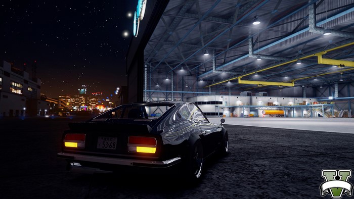 Datsun 240Z in GTA V at night