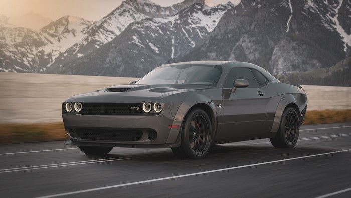 Dodge Challenger SRT Hellcat Widebody render