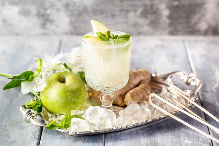 Apple and Ginger Cocktail with Mint and Flowers