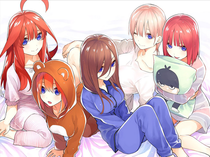 The Quintessential Quintuplets girls in pajamas