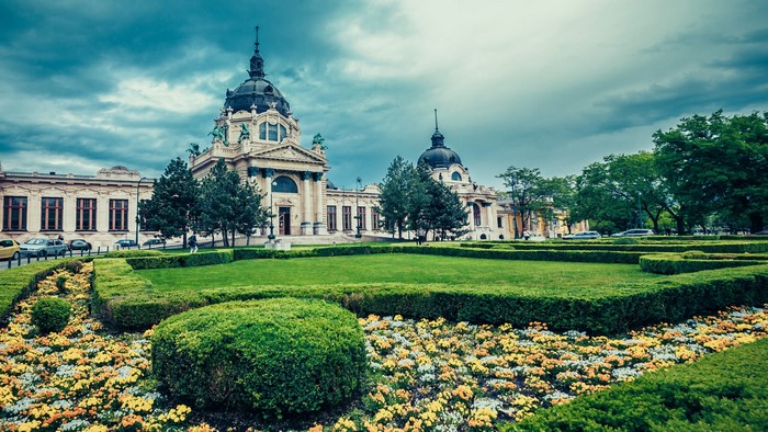 Szechenyi Thermal Bath in Budapest, Hungary